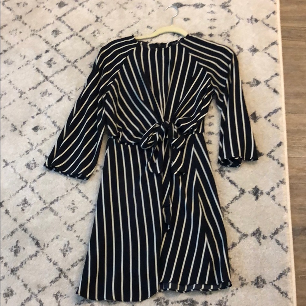Top shop tie front dress- size 2